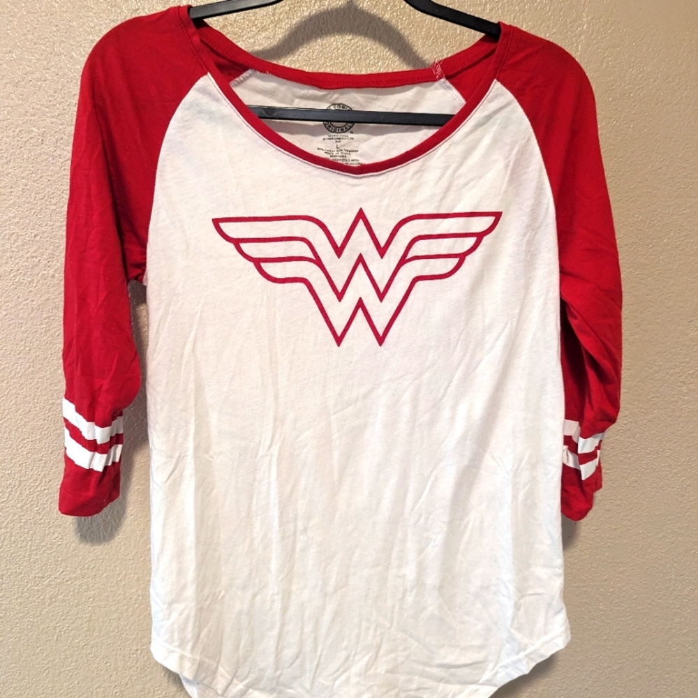 DC Wonder woman shirt size large